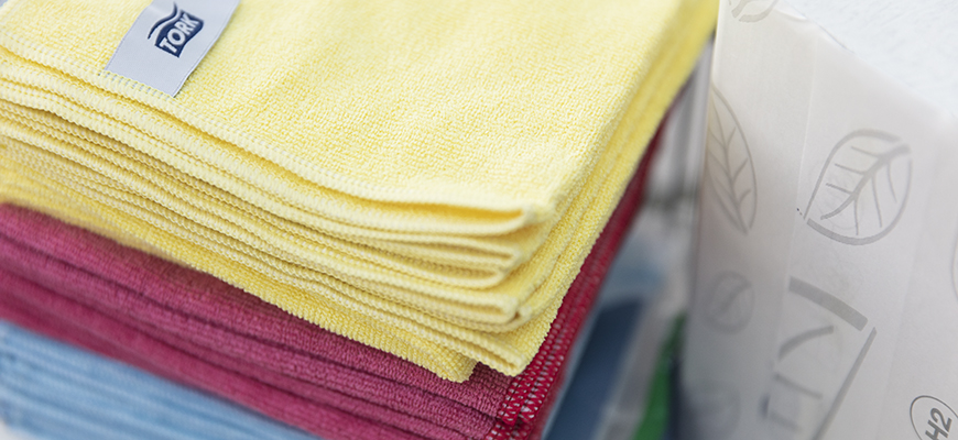 Color-coding microfiber cleaning cloths
